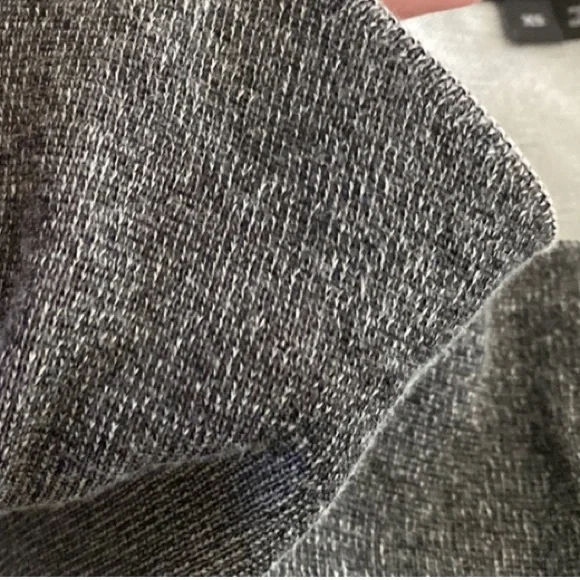 Skull Cashmere Graphic Thick Knit Heavyweight Muscle Tee Tank Top - Picture 6 of 9